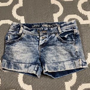 Women’s Express Denim Jean shorts size 0 acid wash